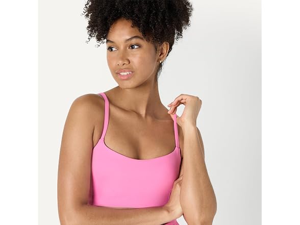 Amazon Essentials Women's Strappy Sports Bra