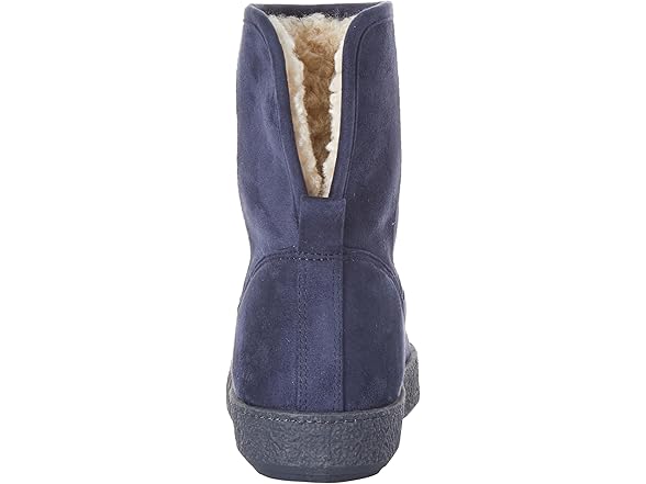Amazon Essentials Women's Faux Fur Shearling Boot
