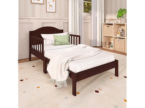Dream On Me Sydney Toddler Bed w/Guards