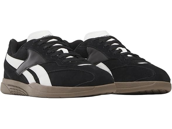 Reebok Unisex Hammer Street Sneaker