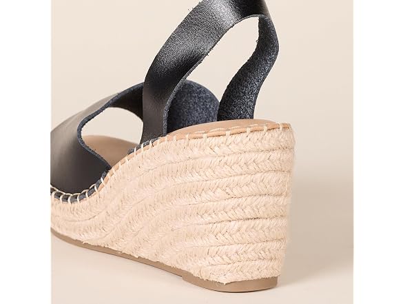 Amazon Essentials Women Comfortable Ankle Sandal