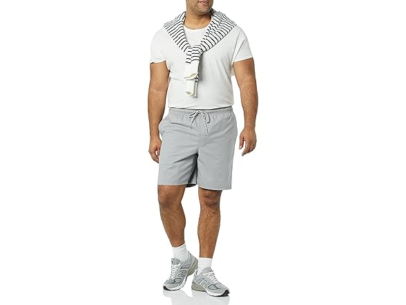 Amazon Essentials Mens 8' Shorts