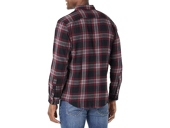 Amazon Essentials Men Medium Slim-fit Solid Shirt