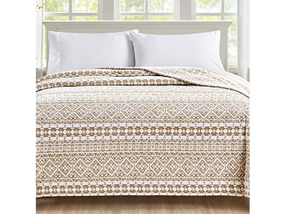 Ultra-Soft Lightweight Printed Blanket