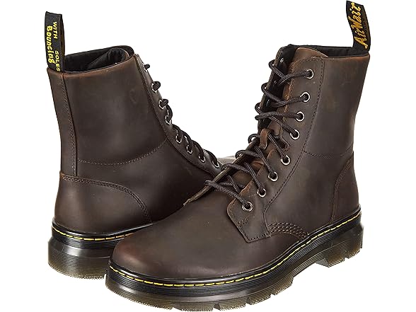 Dr. Martens Unisex Combs Fashion Boot (6W/5M)