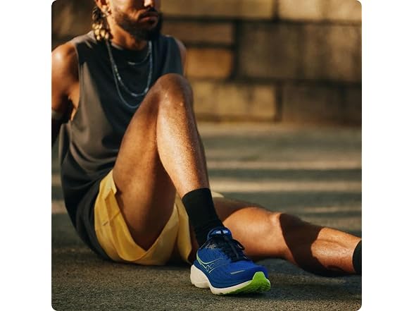 Saucony Men's Hurricane 25 Shoes