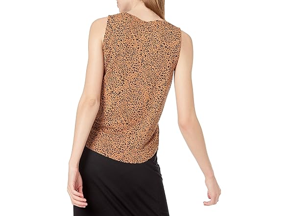 Amazon Essentials Women Relaxed-Fit Sleeveless Top