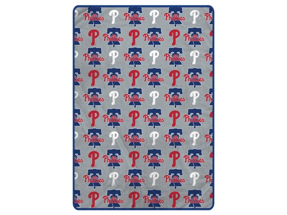 MLB Logo Cozy Oversized 66x95 Blanket
