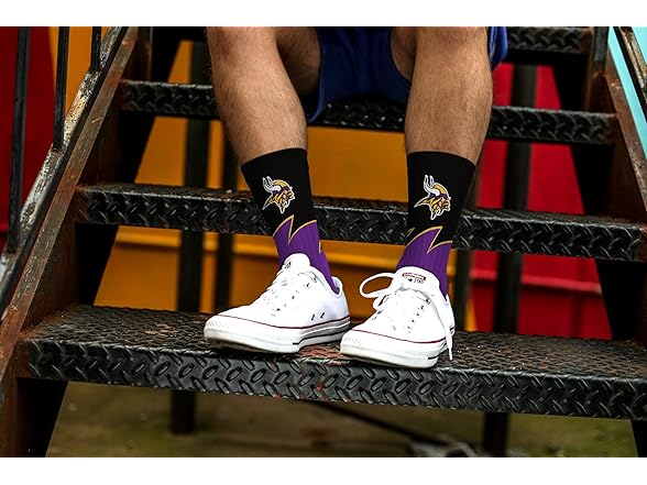 MINNESOTA VIKINGS (Large) Black Wave Crew Sock