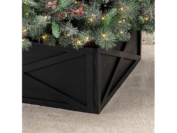 Glitzhome Christmas Tree Collar, 32" L Black Wooden