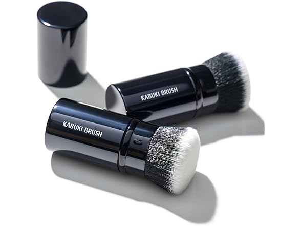 Lune+Aster Kabuki Brush