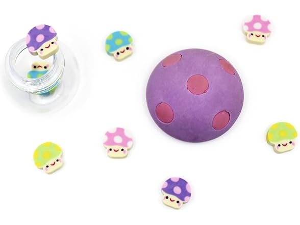 Mushroom Eraser Set w. Mini 8 Mushrooms