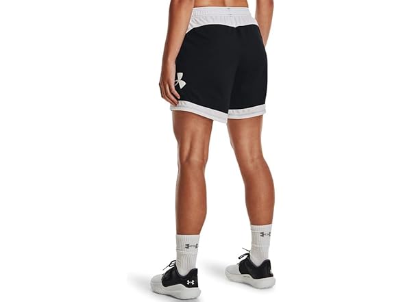 Under Armour Womens Baseline 6" Shorts