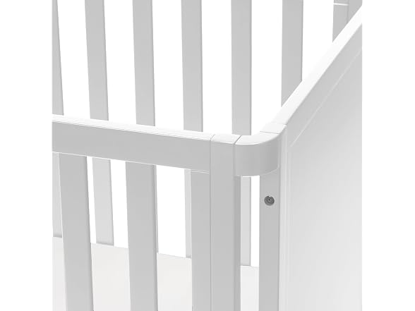 Little Seeds Aster 4-in-1 Convertible Crib