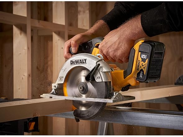 DEWALT DCS565B 6-1/2 Circ Saw