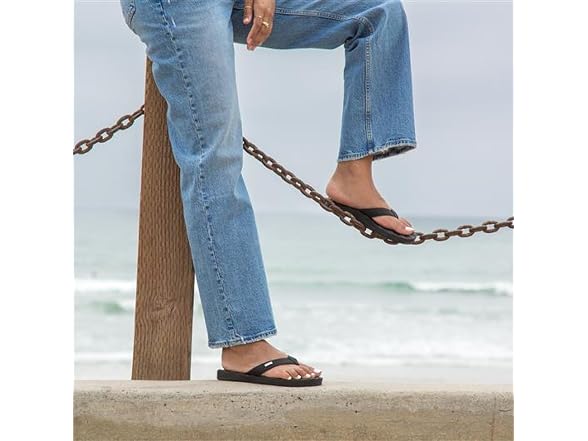 REEF Womens Dreams Flip Flop