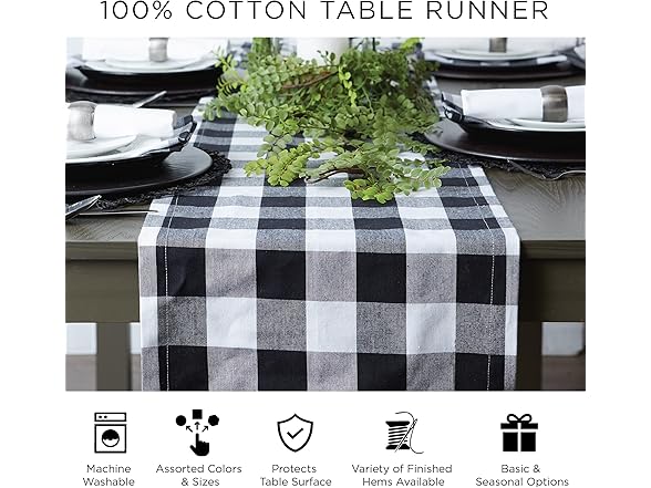DII Holiday Dining Christmas Table Runner