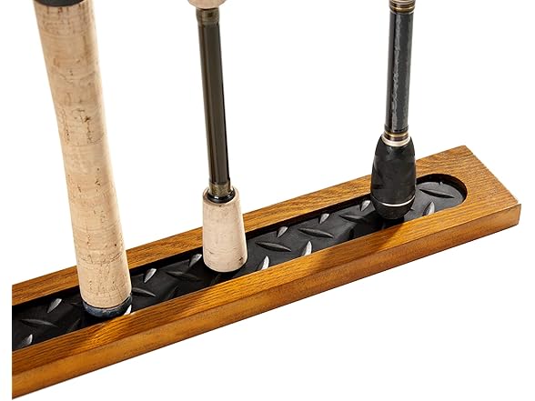  Old Cedar Outfitters Wall Rack