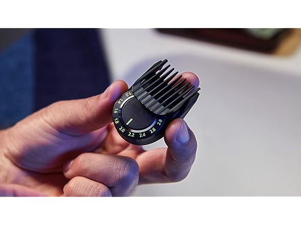 Philips Norelco Multigroom Series 9000