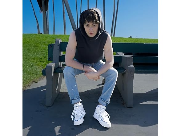 Drifts Women's Day Sneaker