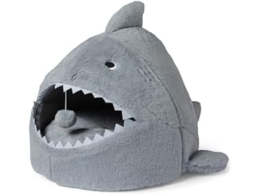 $17.99 Amazon Basics Cat House Shark Shape Cat Cave Bed 220344 dealfomo