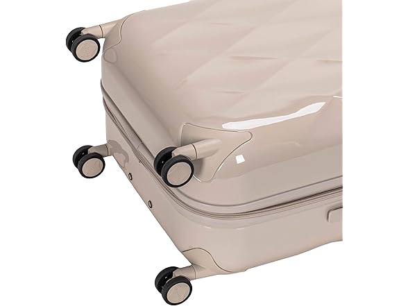Travelers Club Women's Enchanting 3 Piece Luggage Set