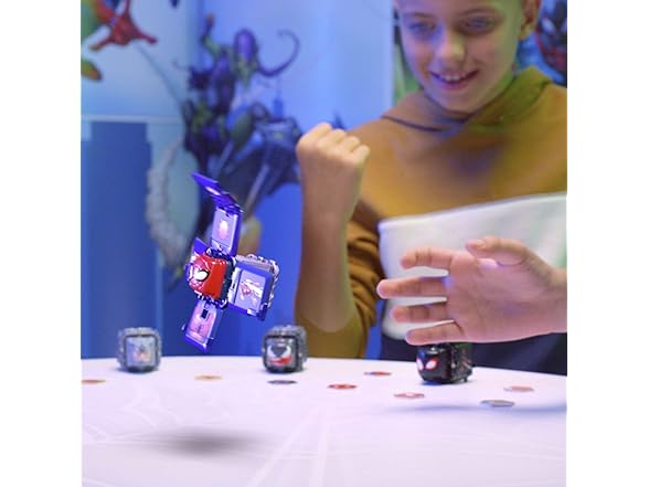 Battle Cubes Spider-Man, Miles Morales VS Rhino