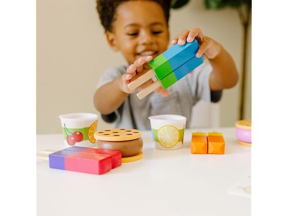 Melissa & Doug Wooden Frozen Treats Ice Cream Play Set (24 pcs)