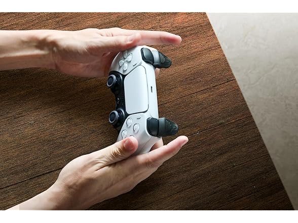 Bionik Power Stand Pro Bundle for PS5