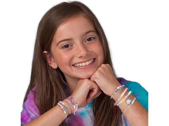 Craft-tastic Studio Friendship Bracelet Making Kit