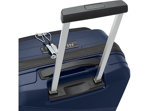 American Tourister Airconic Hardside 20" Carry-On