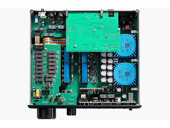 Violectric DHA V590 Headphone Amplifier/DAC