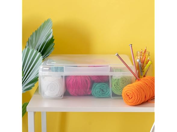 IRIS USA 12x12" Scrapbook Storage Case