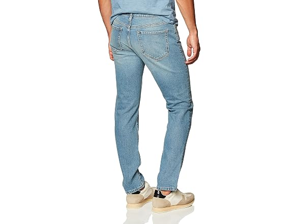 Amazon Essentials Men Slim-fit Jean Light Wash