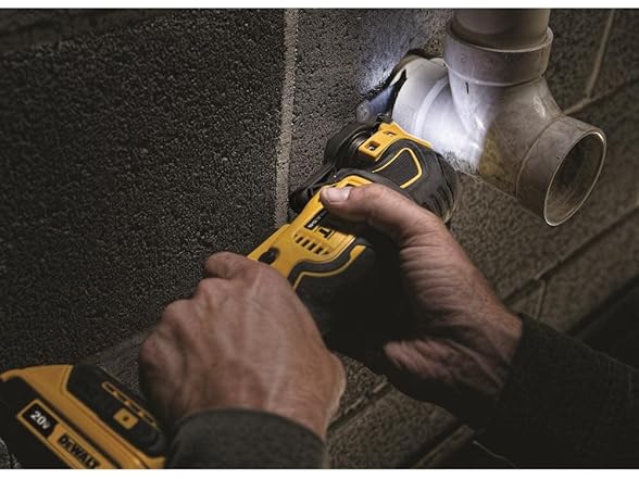 DEWALT DCS354B ATOMIC 20V MAX* Oscillating Tool