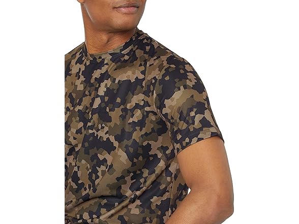 Amazon Essentials Men Active Performance Tech T-Shirt 2 Pk