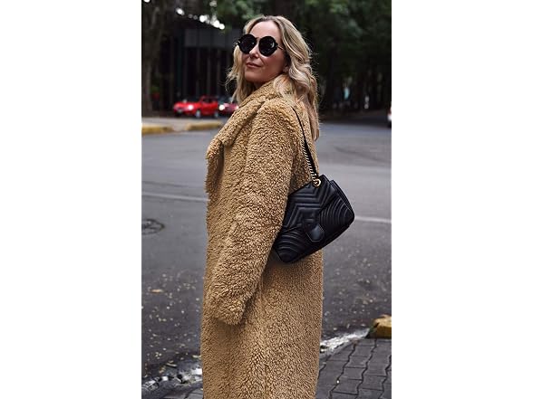 Angashion Women (L) Fuzzy Fleece Lapel Fur Jackets