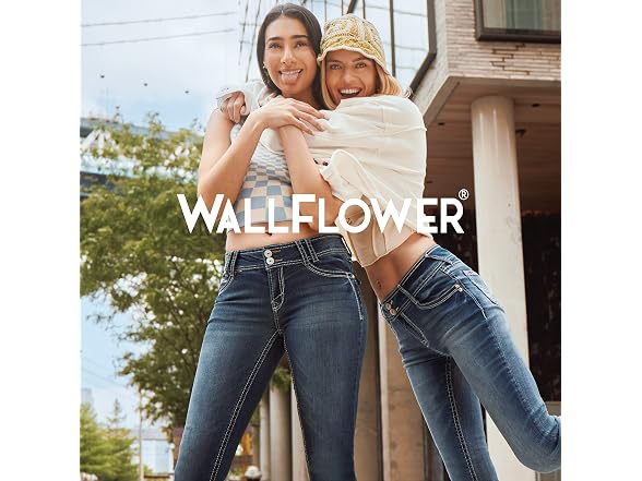 WallFlower Women (9) Fearless 70s Bootcut Jeans