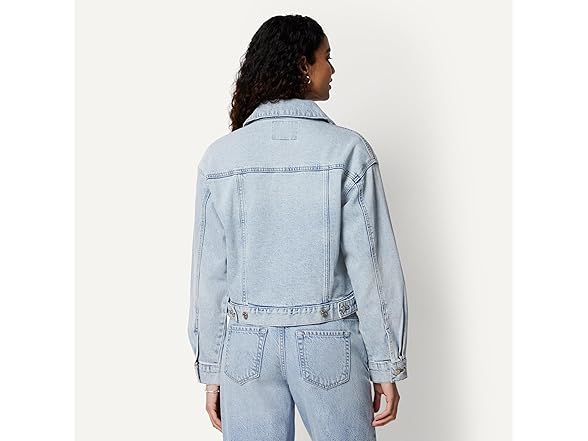 Amazon Essentials Women Low Stretch Cropped Jacket