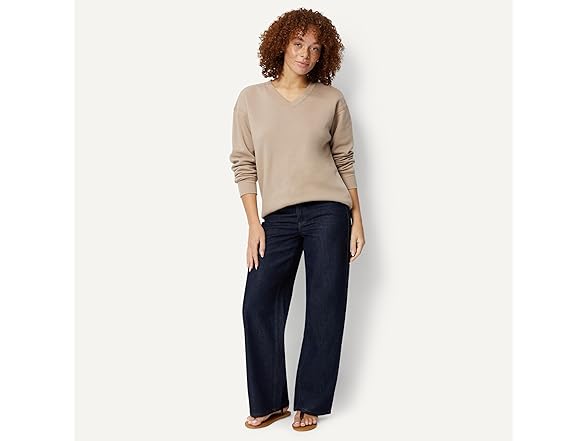 Amazon Essentials Women Oversized V-neck Pullover