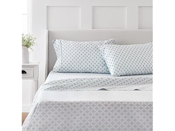 MARTHA STEWART 100% Cotton King Sheet Set - 4 Piece, Soft, Smooth, Durable, Easy Care, 16" Deep Pocket Sheets, Bedding Sheet, Sateen Sheet, 1 Flat, 1 Fitted, 2 Pillowcases, Yellow