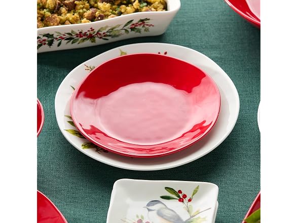 Berry Red Christmas Set of 4 Dessert Plates