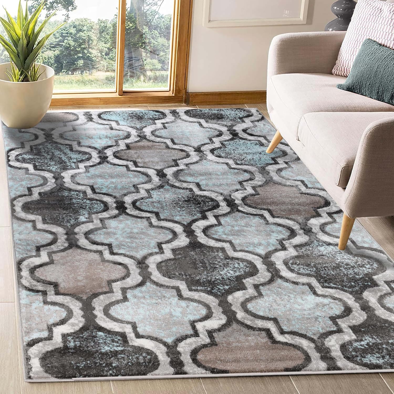 Superior Contemporary Trellis Geometric Indoor Rug (Your Choice) - Gallery 22