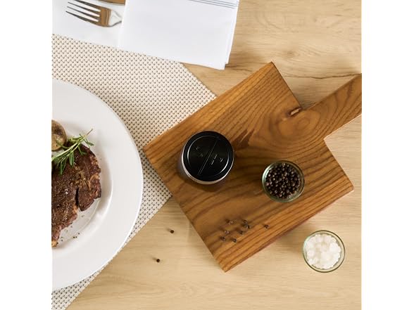 Restaurantware Electric Salt And Pepper Grinder Set