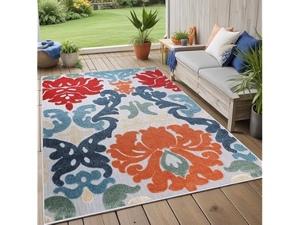Superior Traditional Damask Indoor Outdoor Area Rug, Multicolor