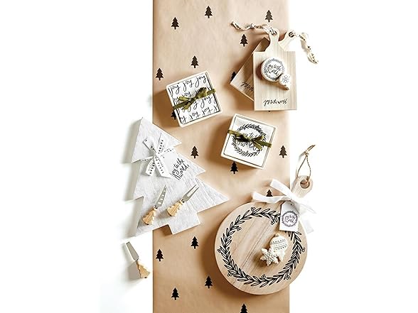 Santa Barbara Design Studio Christmas Disposable Paper Table-Runner