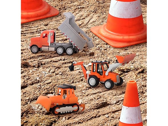 Driven by Battat – 4-Pack of 7 Toy Trucks