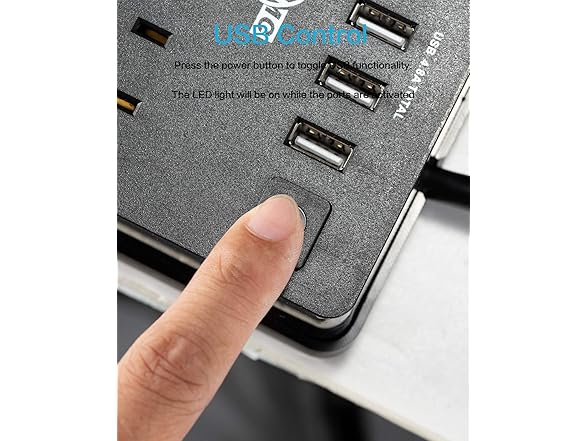 KMC 3-Outlet Travel Power Strip w/ USB Ports