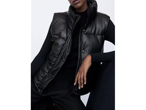 Mingzhu Women (S) Faux Leather Puffer Vest