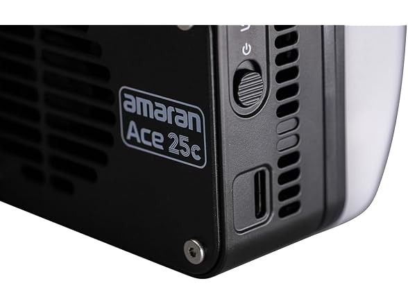 Aputure amaran Ace 25c RGBWW Full Color Compact